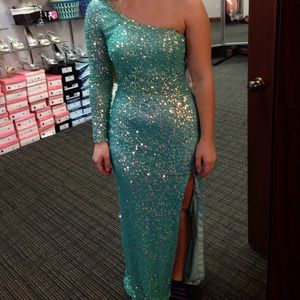 Primavera prom dress